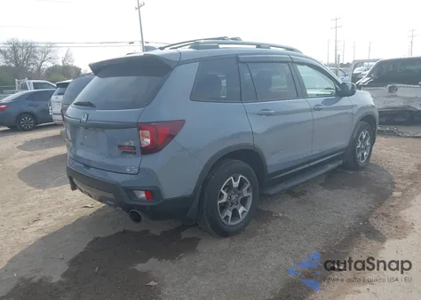 2022 Honda Passport Awd Trailsport z USA, uszkodzony, nr VIN 5FNYF8H67NB009862